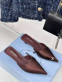Picture of Prada Shoes _SKUPradasz35-405CJX010419134